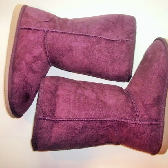 New Faux Fur Burgundy Boots Women’s 7 - Picture 1 of 8